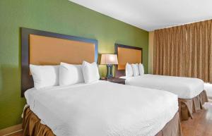Deluxe Studio with 2 Double Beds - Non-Smoking room in Extended Stay America Suites - Columbia - Columbia Corporate Park