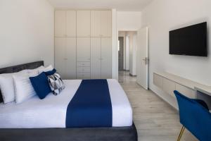 Montrez Santorini - 2 Bedroom Apartment