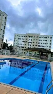 Ap vista da lagoa perto de tudo você precisa - 曼吉纽斯