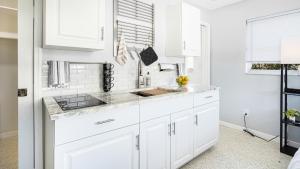 Small studio in Cape Coral close to many restaraunts