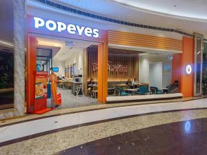 1BR Condotel with Balcony at FAME Residences #FM26