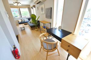 メイスン倶楽部ASATO 2F