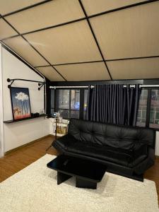 Phòng Đôi Loại Sang (Deluxe Double Room)