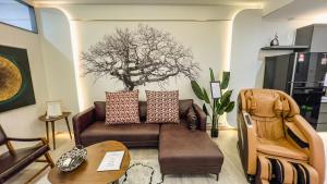 Cozy Comfy Designer Home Mount Austin JB 5 Pax