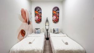 Cozy Comfy Designer Home Mount Austin JB 5 Pax