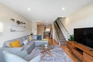 Wharf at North Batemans - Durras