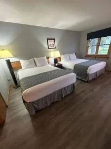 Harbor Light Inn - Ellison Bay