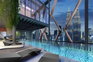 Borderless Swimming Pool - Invincible Twin Towers View - Free WiFi - Kampong Gombak Utara