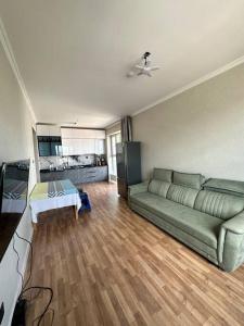 Main road NEW apartment