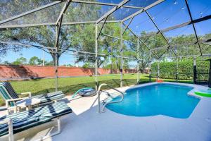 Themed Home w Pool Near Disney & Game Room