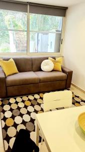 One-Bedroom Apartment with Terrace
