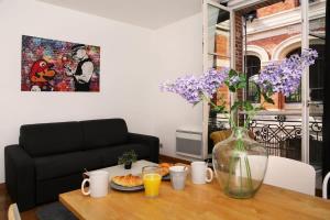 106- Appartement lumineux face jardins des Plantes - FLAT-GUEST - 3-Sterne-Hotels in Paris