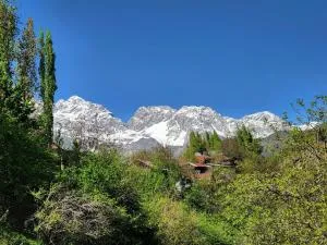 Happy Family Guest House - Kara-Sakal