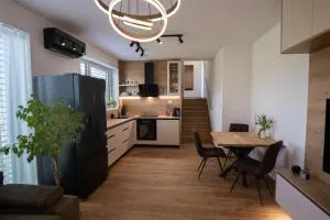 Temporer Rezidencia pod Zámkom Bojnice - Opatovce nad Nitrou