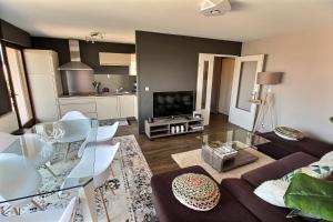 ANNEMASSE - VICTORIA Centre ville, Grand T2 avec Terrasse