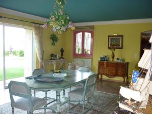 Villas Cannes Mas provencal piscine 8 personnes 350 m2 : photos des chambres