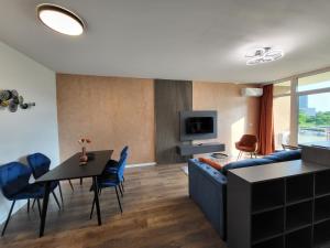 Cozy 1BDR downtown apartment