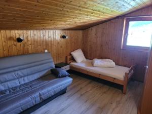 Appartements Chalet familial authentique et spacieux 2 chambres 4 a 6 personnes avec parking proche des remontees : photos des chambres
