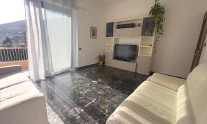 Lo Scorcio sul Mare Apartment