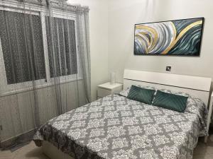 Sea view apartment near Mall