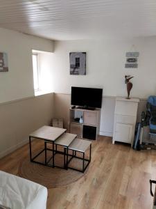 PETITE MAISON 2 PIECES POUR 4 à 5 personnes