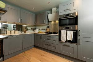 Pittville Lawn - By Luxury Apartments