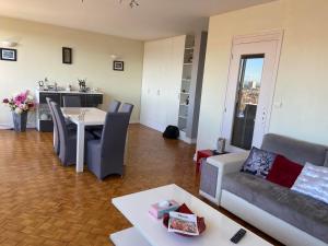 obrázek - Coquet appartement avec vue superbe Mâcon City