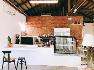 Khemjit cafe and bed