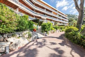 Appartements Extraordinary Sea View - 1 Bdr with AC : photos des chambres