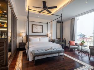 Deluxe hướng thành phố (Deluxe City View)