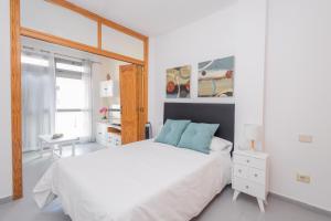 Las Canteras Cozy Apt - 2 min walk to beach