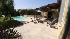 Maisons de vacances Gite Bussiere : Maison 2 Chambres