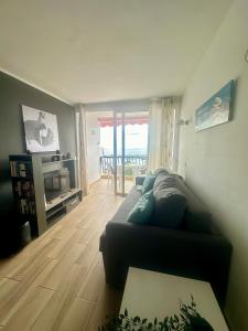 Infinity Views To the Ocean