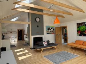 Dom w Starym Sadzie z basenem i sauną - Beskid Wyspowy