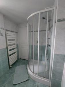 Maisons de vacances GITE LA COTE de GRAVES : photos des chambres