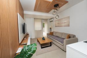 Comanda LUXURY APARTMENTS