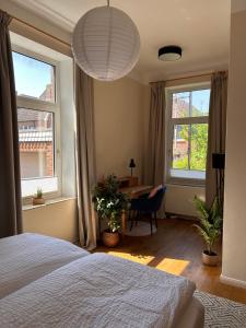 Schöne Altbauwohnung direkt an der Kesselschleuse!