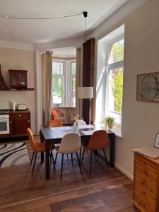 Schöne Altbauwohnung direkt an der Kesselschleuse!