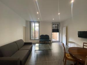 Appartements Le Cedre Bleu : Appartement 2 Chambres