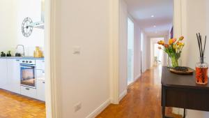 Domus San Giovanni Elegant Apartment