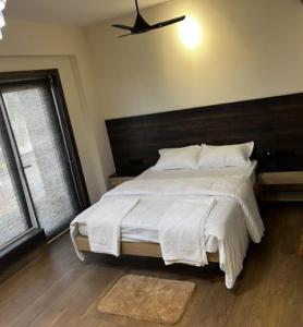 ANT Biz Rooms Near Chennai Trade Centre