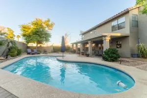 Spacious Pet Friendly 5br with Pool In Glendale - Arrowhead Ranch