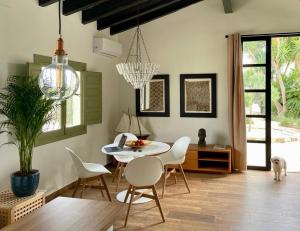 Finca Sol - Adults only