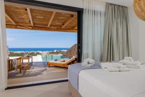 Deos Luxury Suites - Adults Only