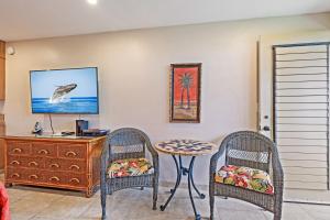 The Napili Bay 111 - Ocean View Studio - Steps from Napili Beach