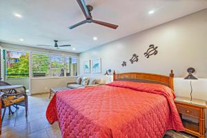 The Napili Bay 111 - Ocean View Studio - Steps from Napili Beach