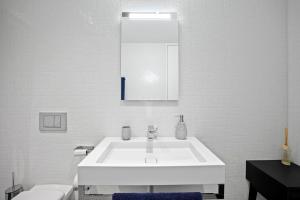 Exclusive spacious Apt. with garden in Zurich