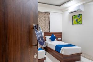 Hotel StayBird - Nest, Kharadi