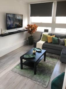 A charming 3 bedroom apartment fit for your stay