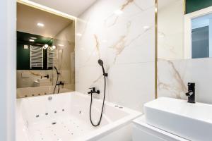 Super-Apartamenty VIP Jacuzzi IV